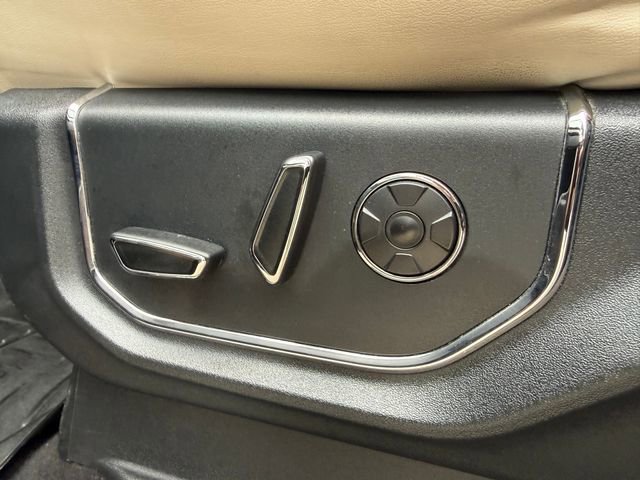 Used 2019 Ford Expedition Platinum image 23
