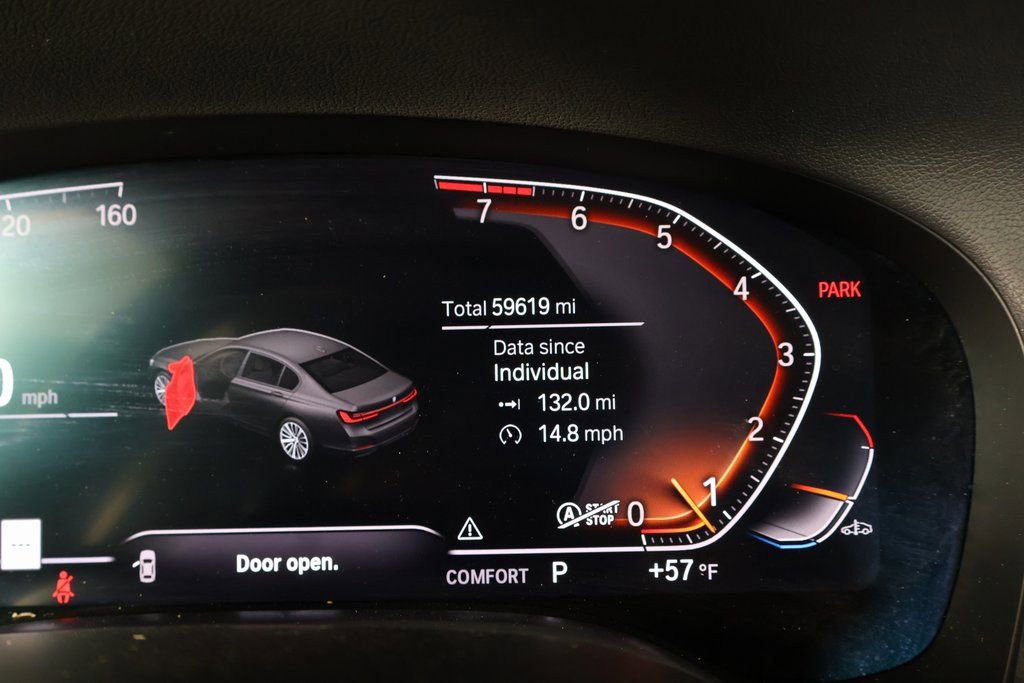 Used 2020 BMW 740i w/ Premium Package image 17