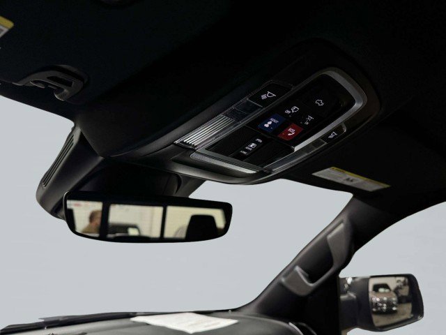 Used 2022 RAM 1500 Laramie image 32