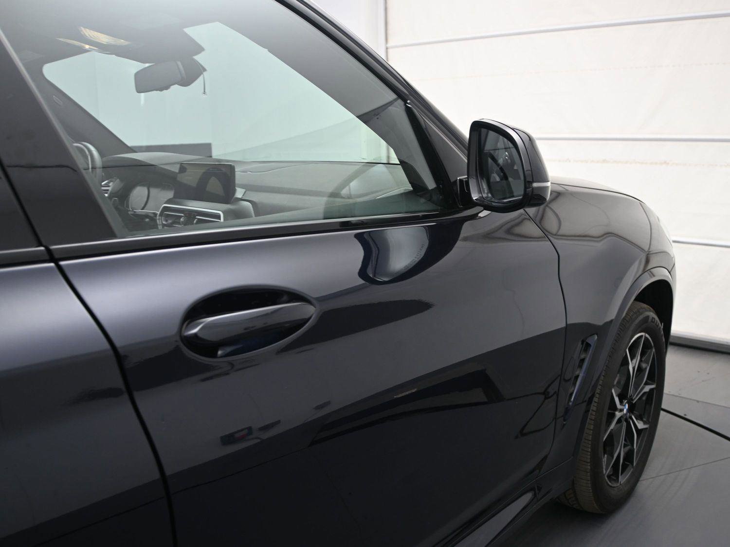 Used 2022 BMW X3 xDrive30i w/ M Sport Package image 16