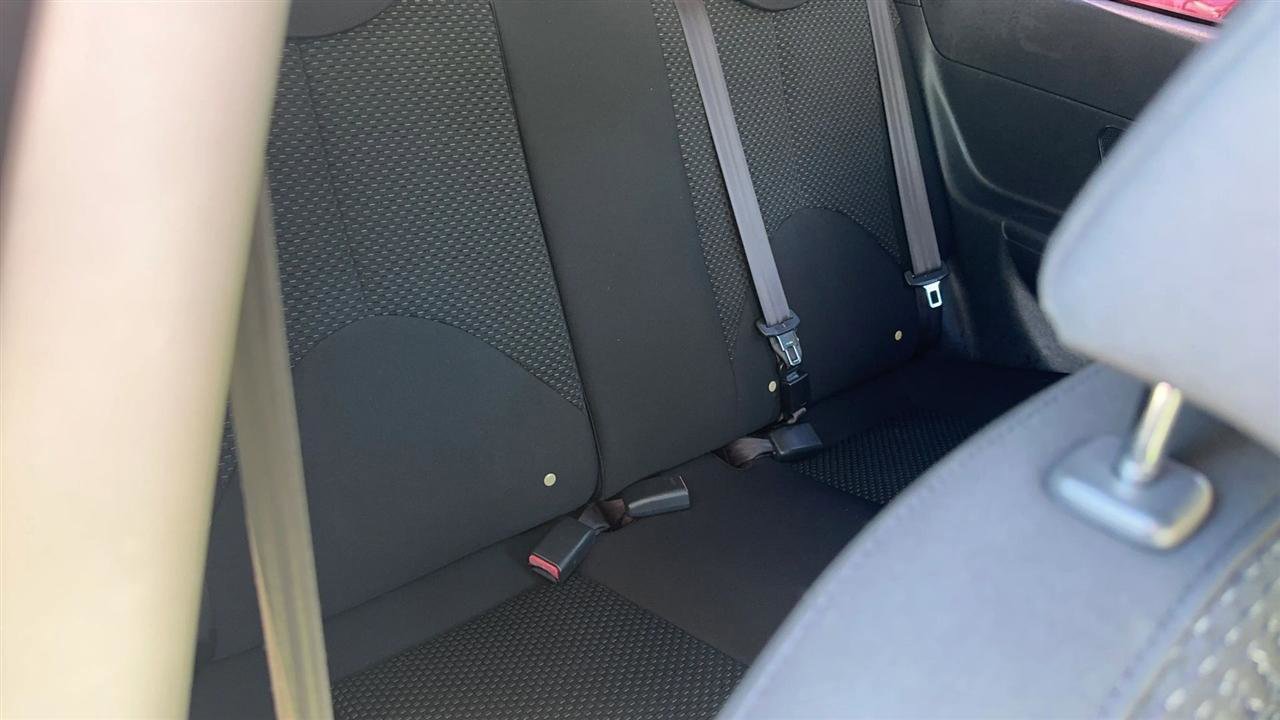 Used 2011 Hyundai Accent GS image 24