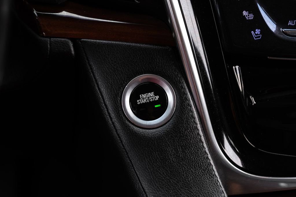 Used 2019 Cadillac Escalade Premium Luxury w/ LPO, Radiant Package RWD image 18
