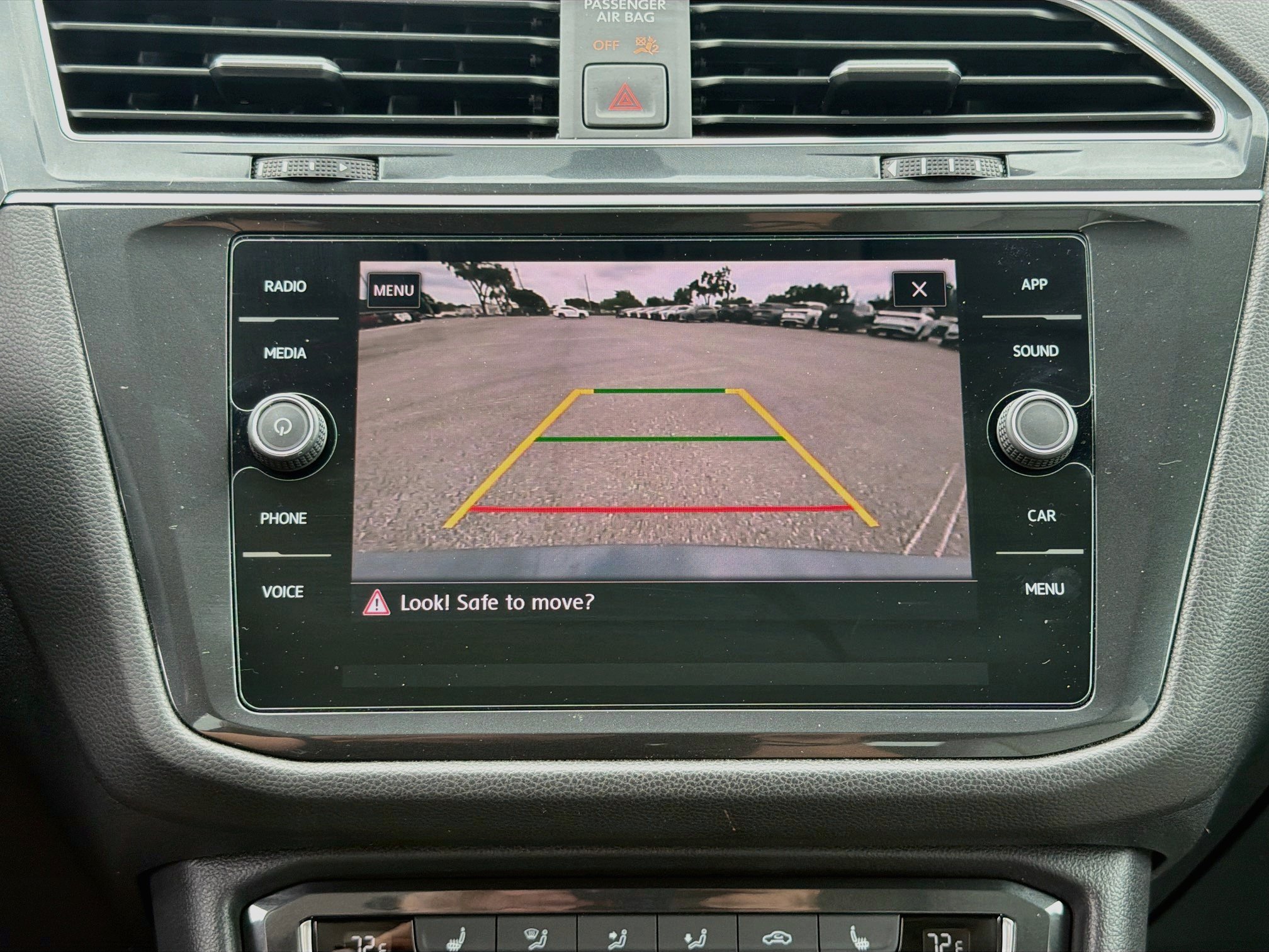 Used 2019 Volkswagen Tiguan SE w/ Panoramic Sunroof Package AWD/4WD image 31