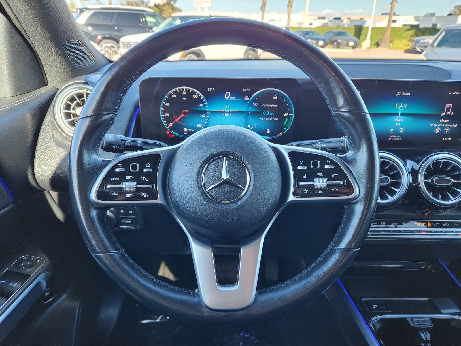Used 2023 Mercedes-Benz GLB 250 image 28