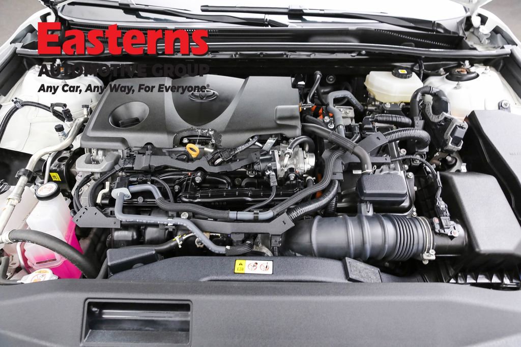 Used 2025 Toyota Camry LE image 7