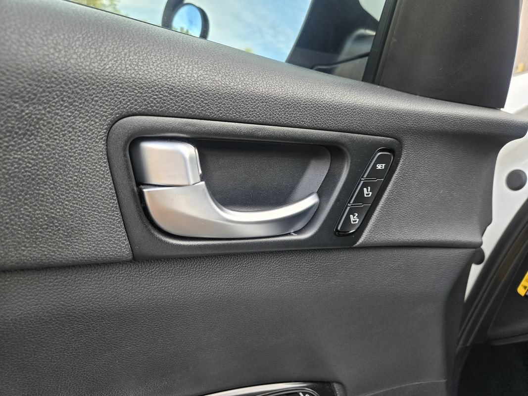 Used 2018 Kia Optima EX FWD image 17