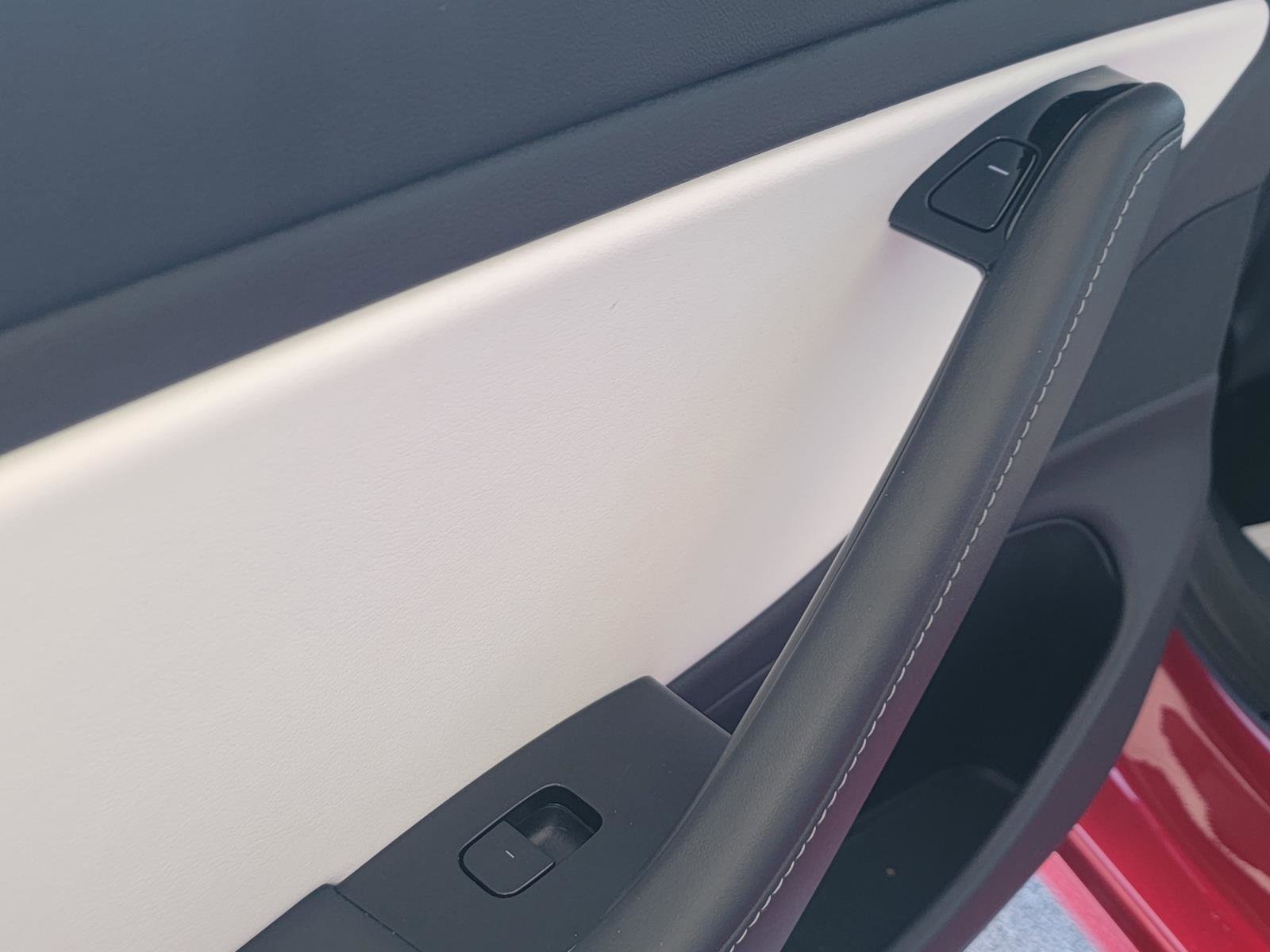 Used 2018 Tesla Model 3 image 11