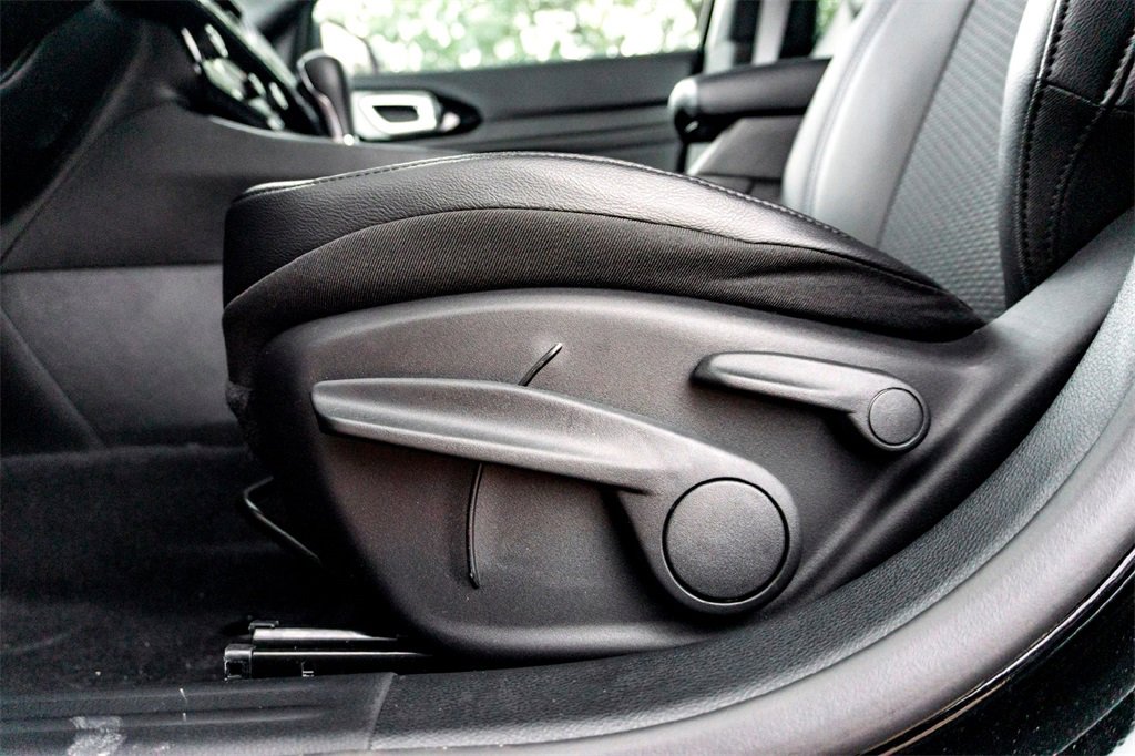 New 2026 Jeep Compass Latitude image 8