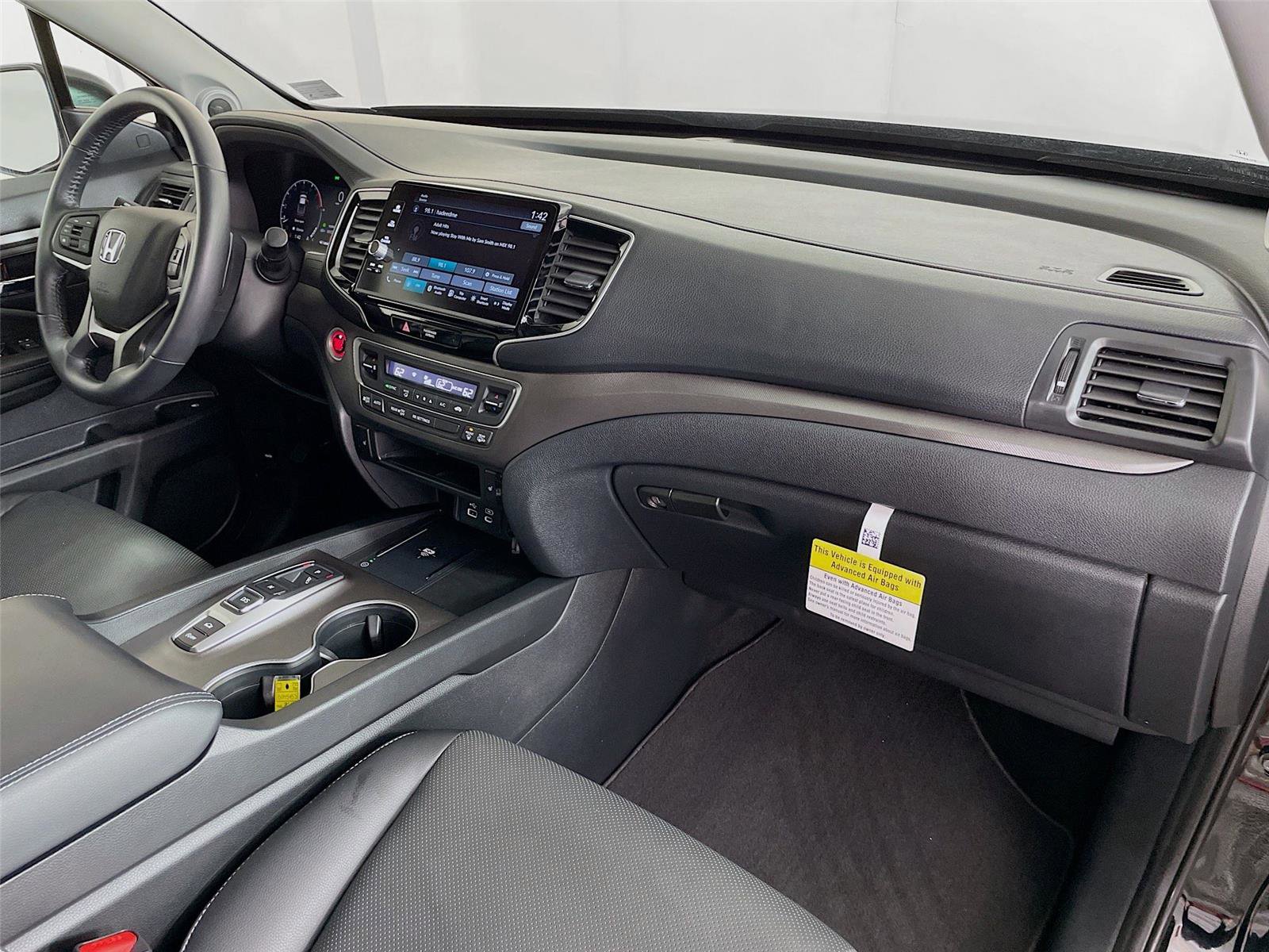 Used 2025 Honda Ridgeline RTL+ image 33