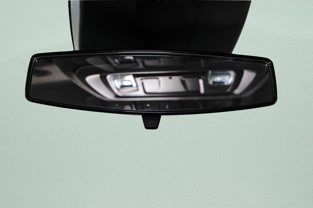 Used 2025 Chevrolet Silverado 2500 LT w/ Convenience Package image 22