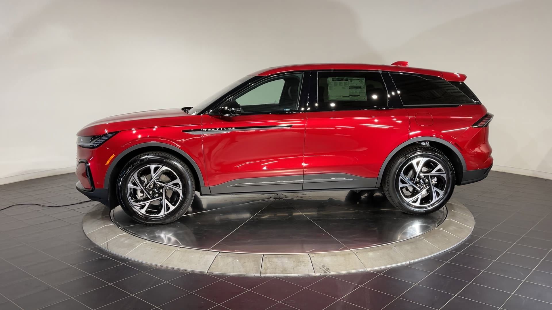 New 2024 Lincoln Nautilus Premier w/ Equipment Group 102A image 10