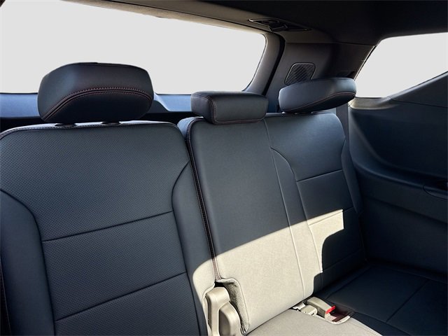 New 2026 Chevrolet Traverse RS image 33