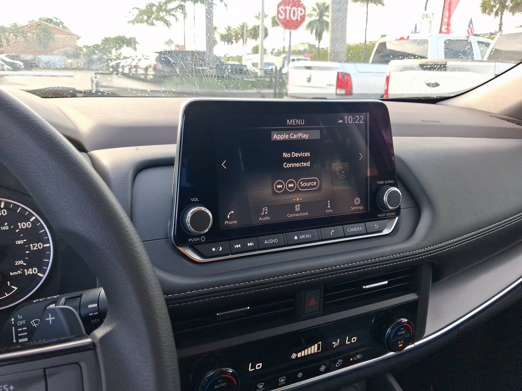 Certified 2023 Nissan Rogue SV FWD image 21