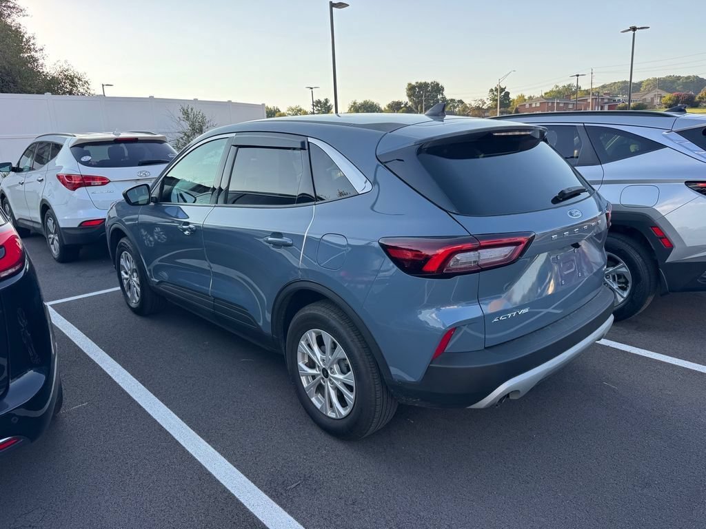Used 2024 Ford Escape Active AWD/4WD image 18
