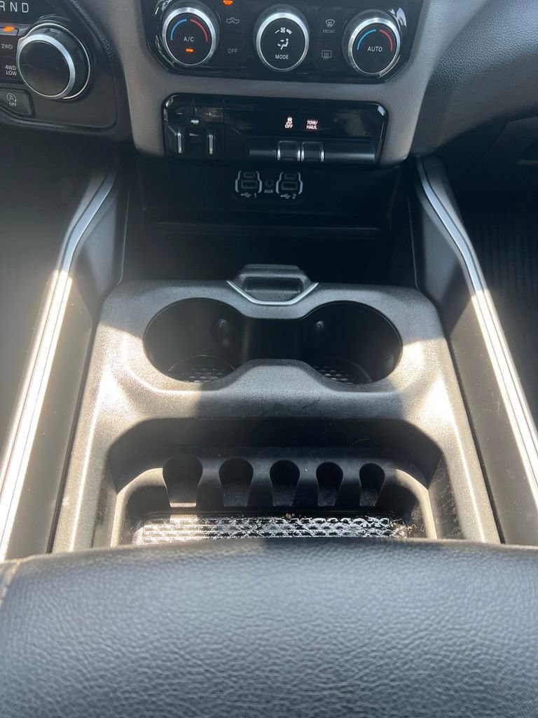 Used 2024 RAM 1500 Big Horn image 24