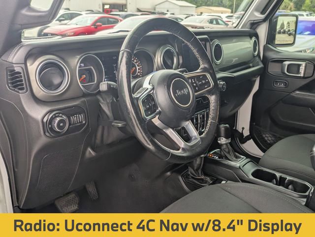 Used 2019 Jeep Wrangler Unlimited Sahara AWD/4WD image 30