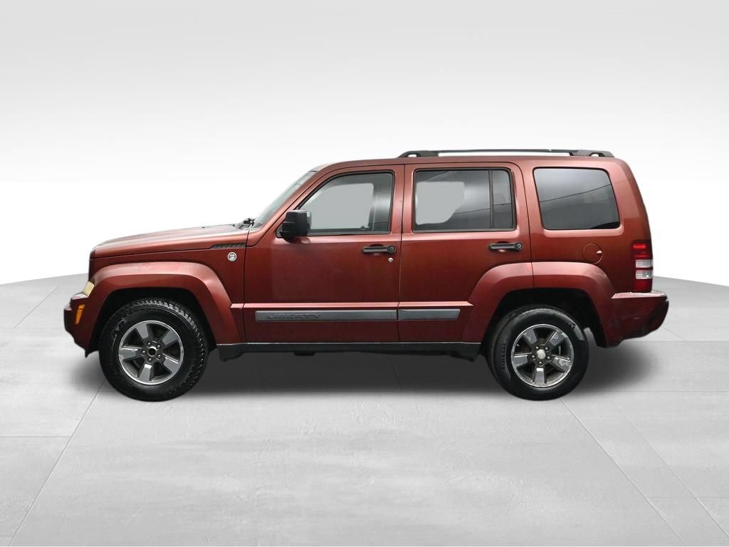 Used 2008 Jeep Liberty Sport w/ Popular Equipment Group AWD/4WD image 2