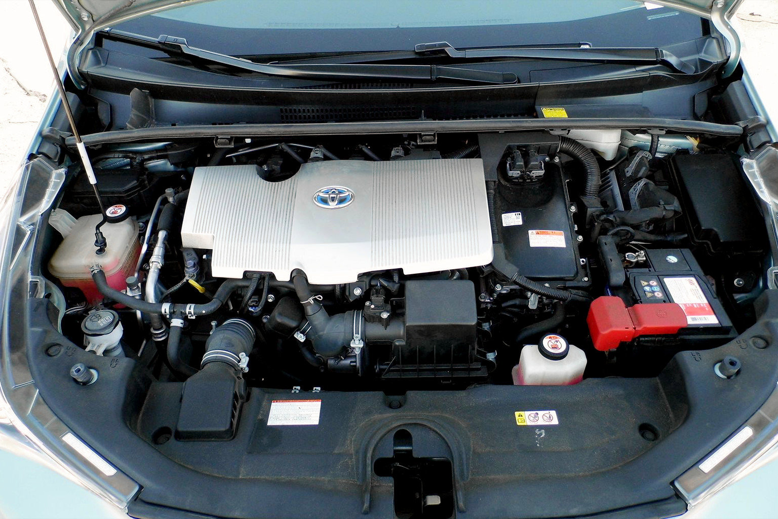 Used 2018 Toyota Prius Four Touring image 25