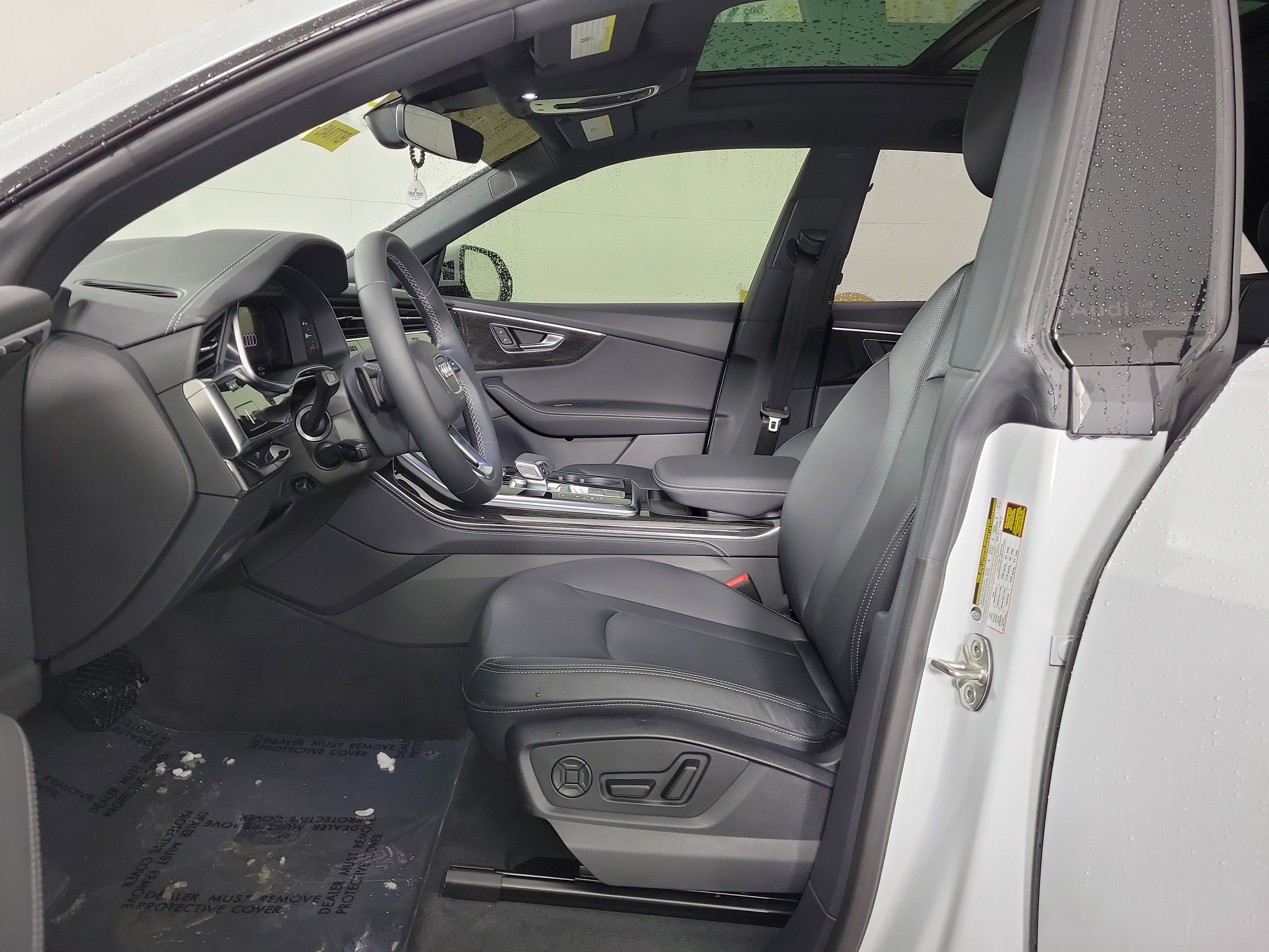 Used 2026 Audi Q8 Premium Plus image 9