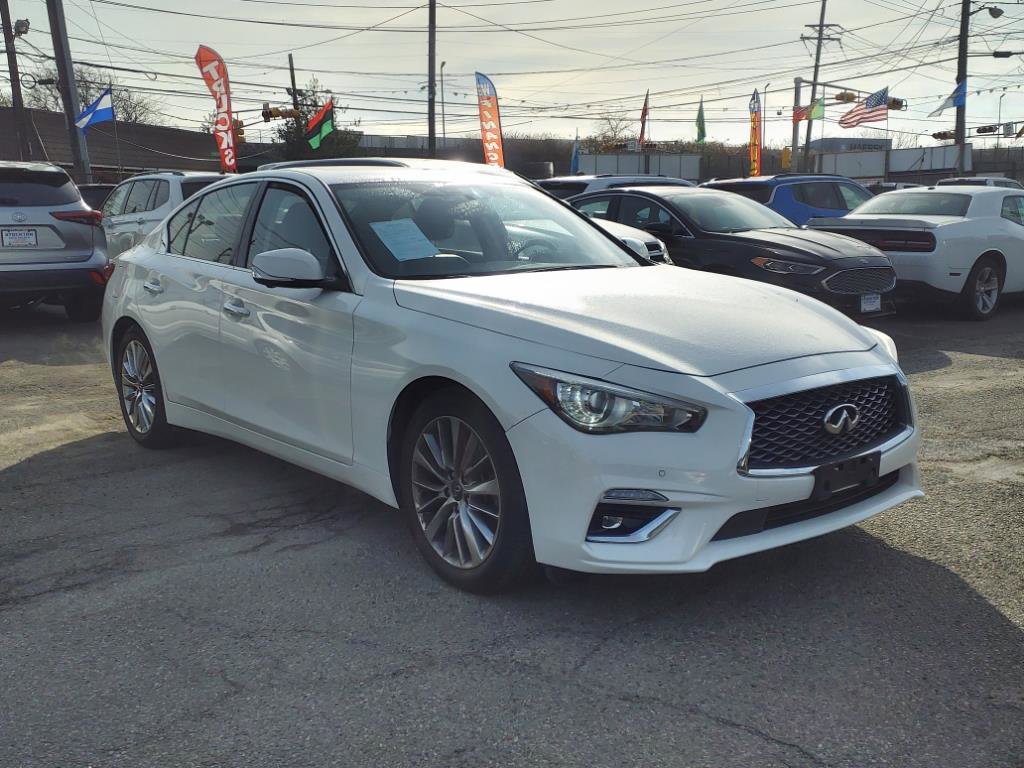 Used 2021 INFINITI Q50 Luxe AWD/4WD image 1