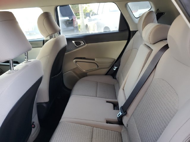 Used 2020 Kia Soul EX FWD image 14