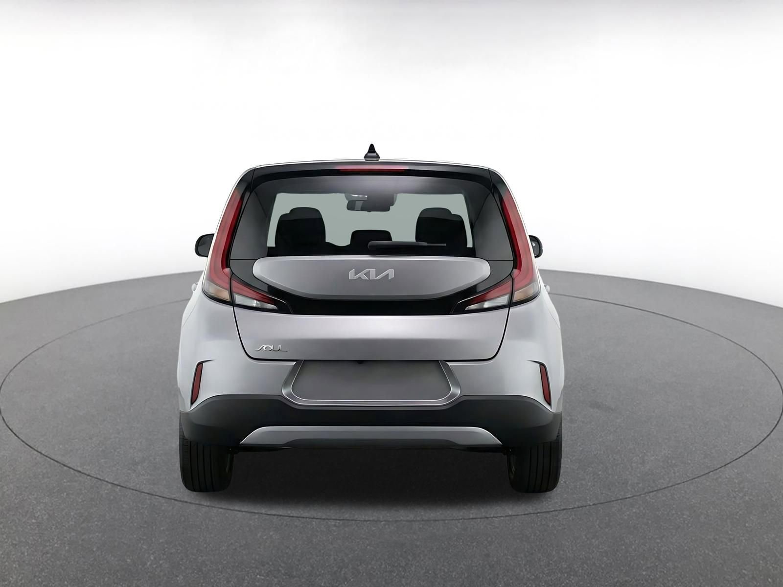 Used 2025 Kia Soul LX w/ LX Technology Package FWD image 8
