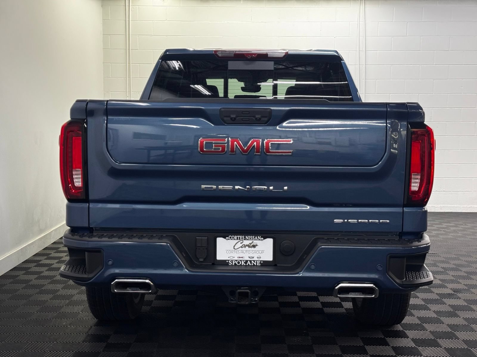 Used 2026 GMC Sierra 1500 Denali w/ Denali Reserve Package AWD/4WD image 6