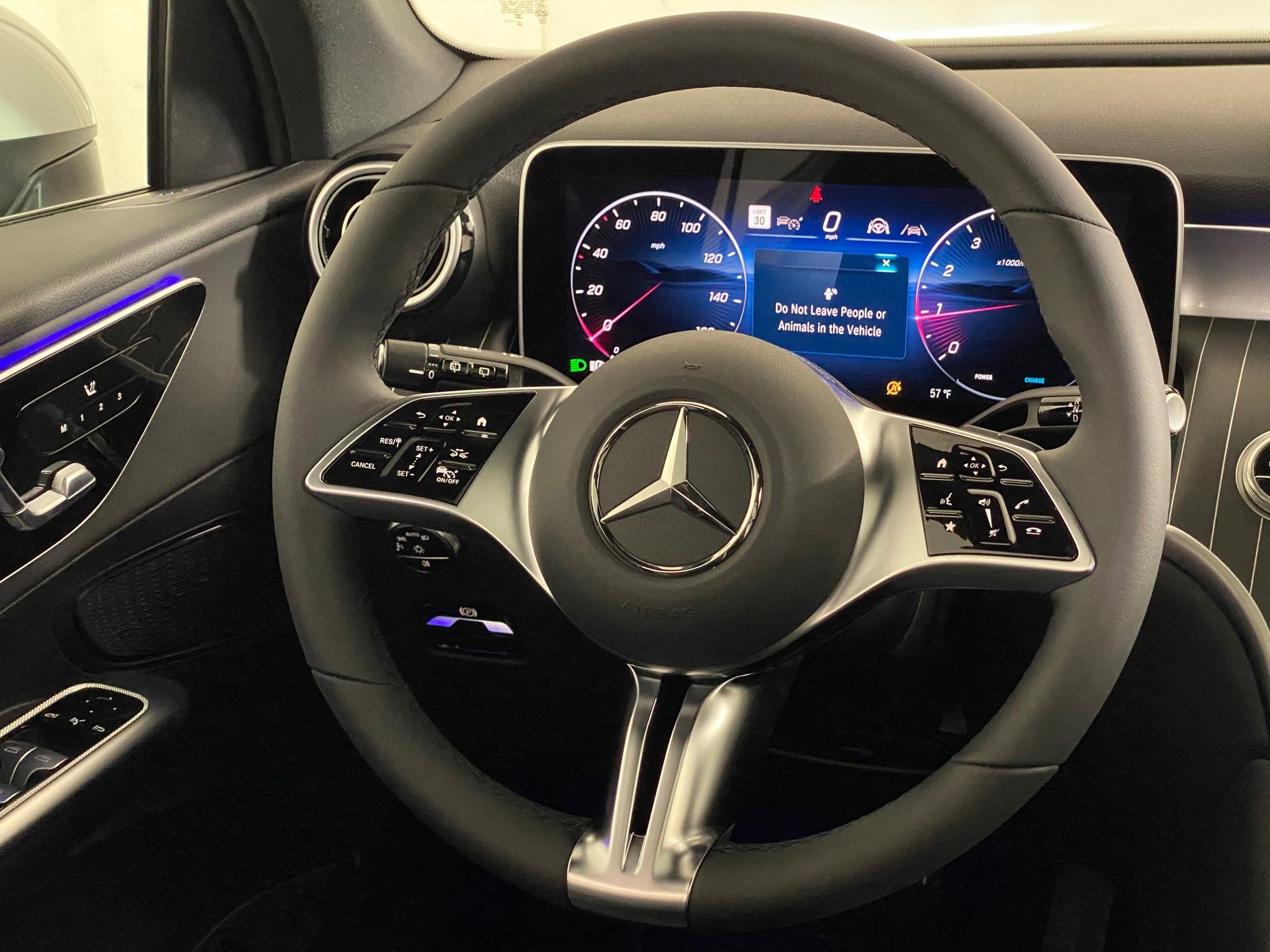 Used 2026 Mercedes-Benz GLC 300 4MATIC image 16