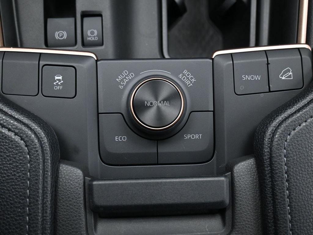 Certified 2026 Toyota Grand Highlander AWD Hybrid image 27