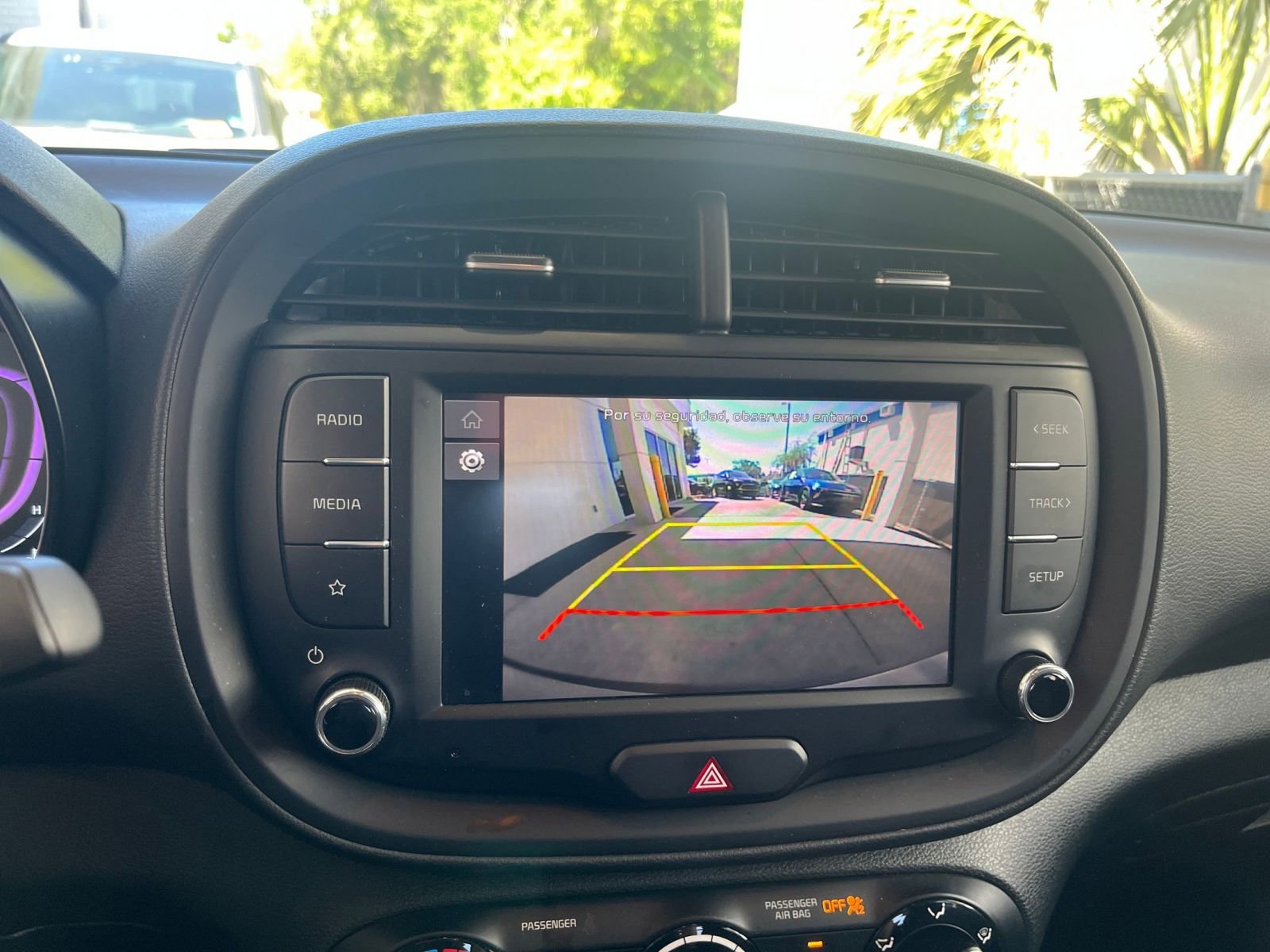 Used 2025 Kia Soul LX w/ LX Technology Package image 22