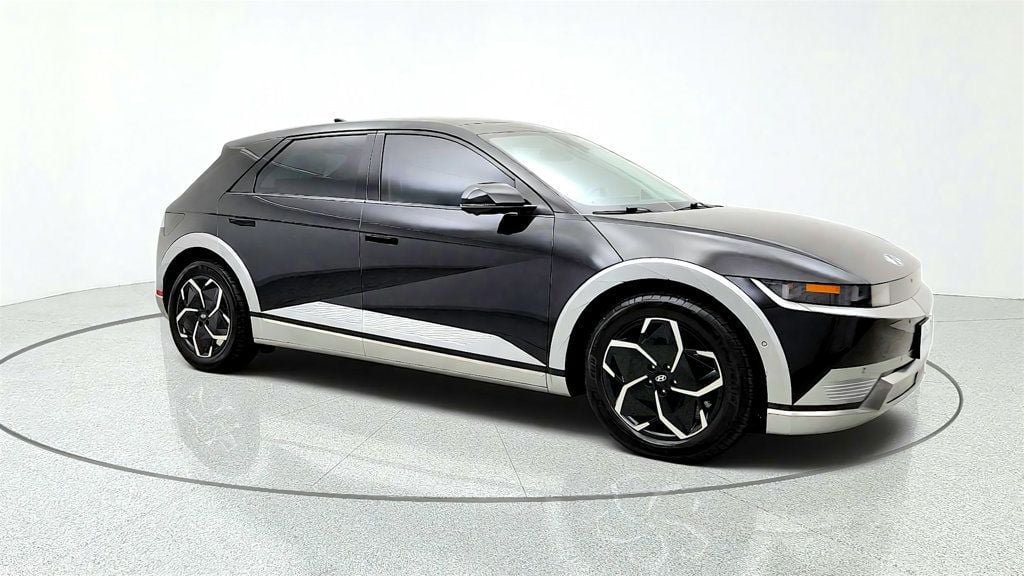 Used 2024 Hyundai Ioniq 5 Limited RWD image 3