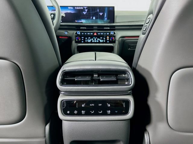 New 2026 Genesis GV80 3.5T e-SC image 18