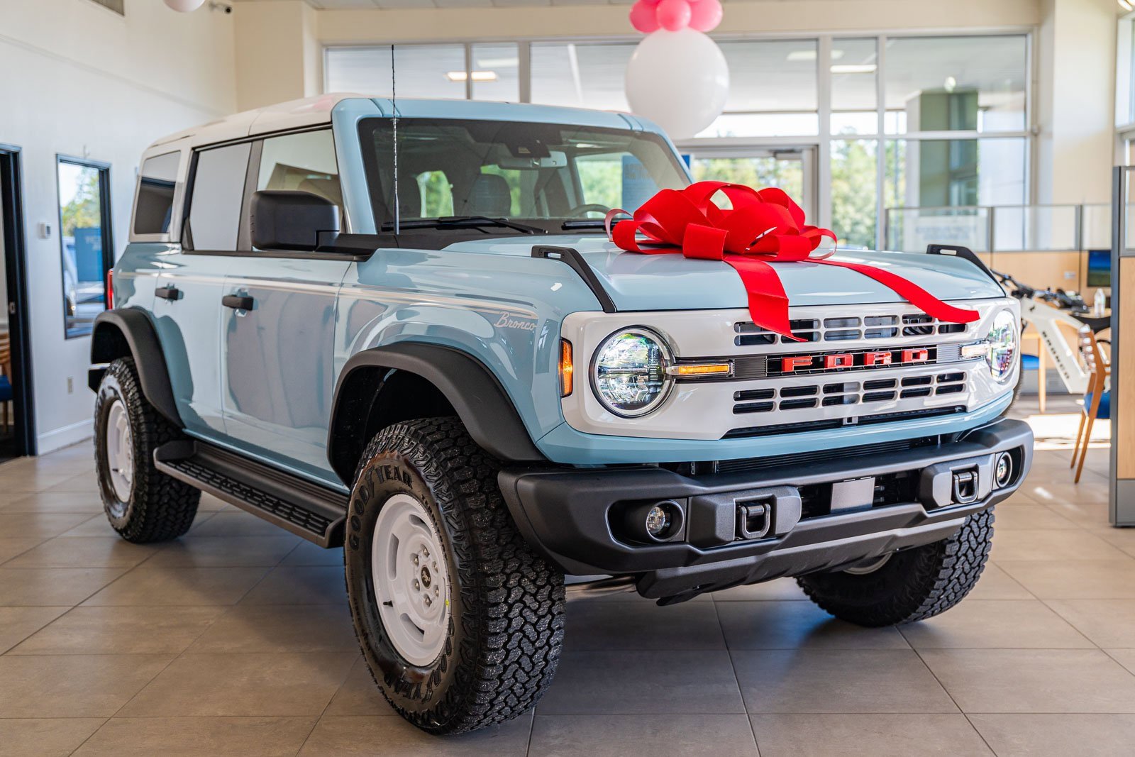New 2025 Ford Bronco Heritage Edition