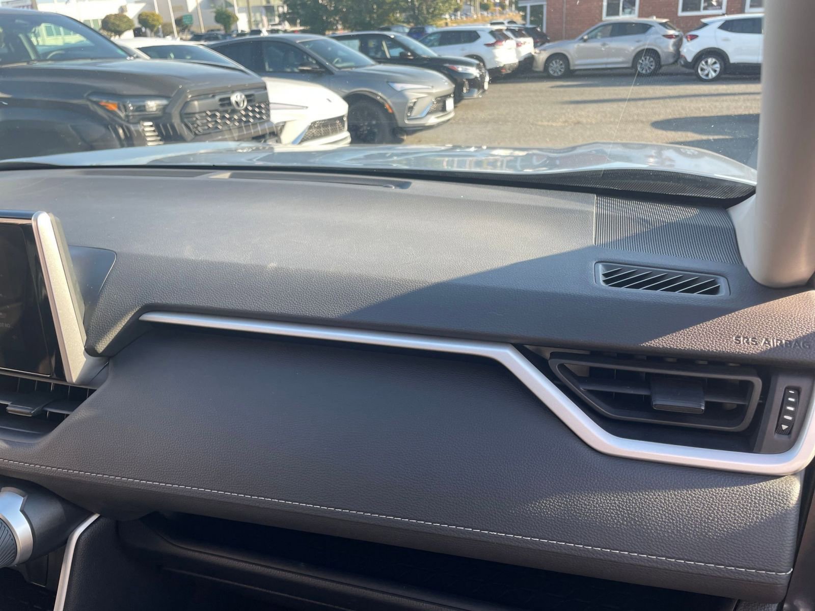 Used 2025 Toyota RAV4 LE image 35