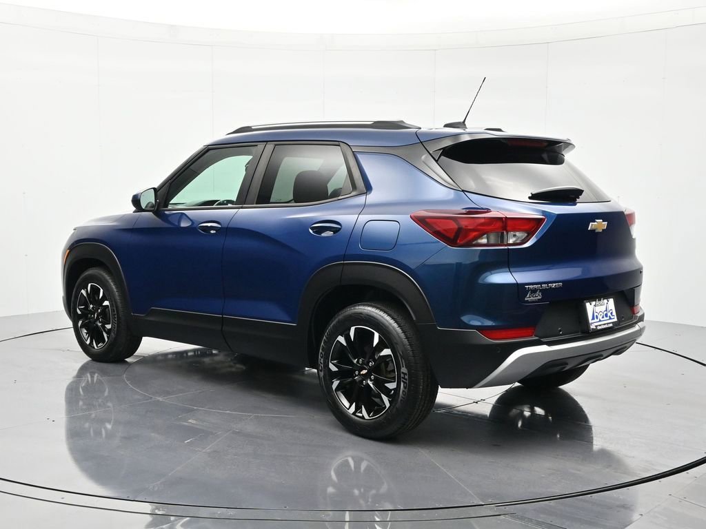 Used 2021 Chevrolet TrailBlazer LT w/ Convenience Package FWD image 7
