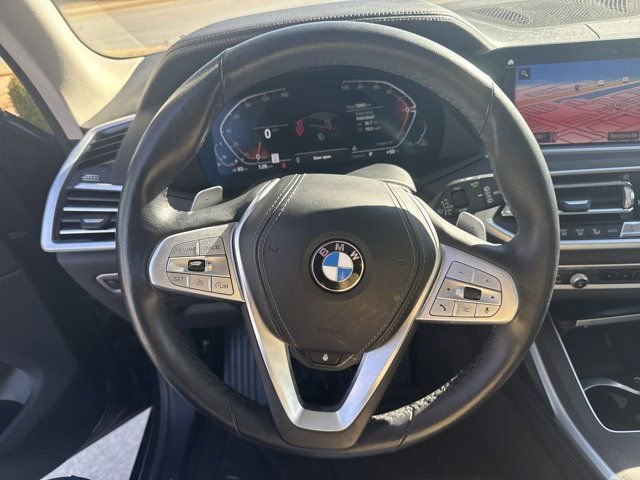 Used 2022 BMW X7 xDrive40i w/ Premium Package image 15