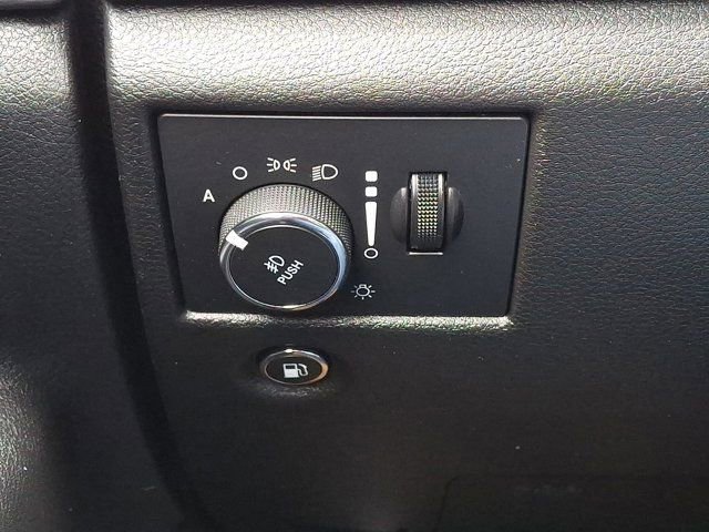 Certified 2018 Jeep Grand Cherokee Laredo image 29