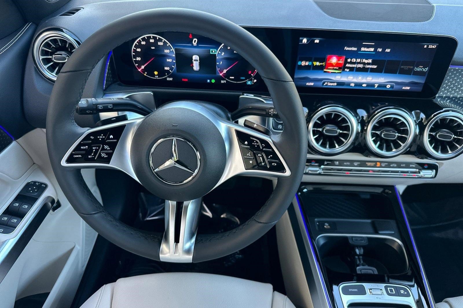 New 2025 Mercedes-Benz GLB 250 image 24