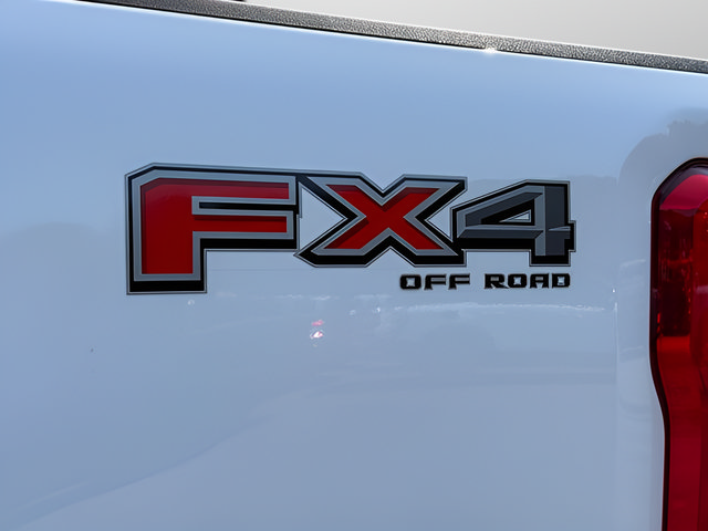New 2026 Ford F350 XL w/ FX4 Off-Road Package AWD/4WD image 17