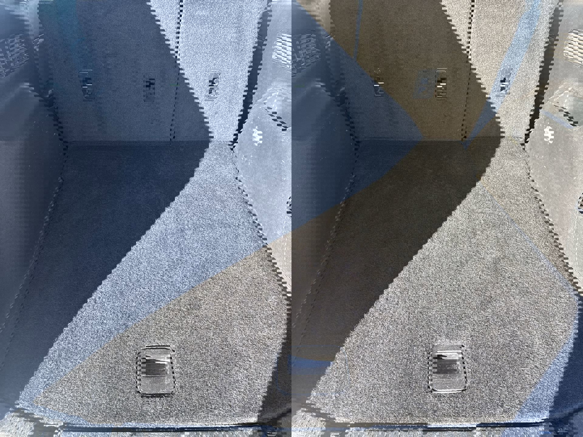 Used 2024 Ford Edge SEL image 23