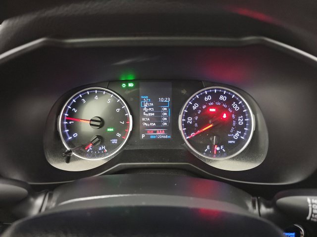Used 2021 Toyota RAV4 XLE AWD/4WD image 21