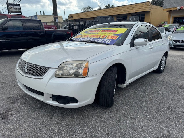 Used 2012 Mitsubishi Galant ES image 3