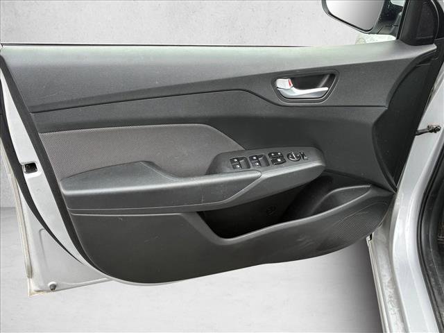 Used 2018 Hyundai Accent Limited image 27