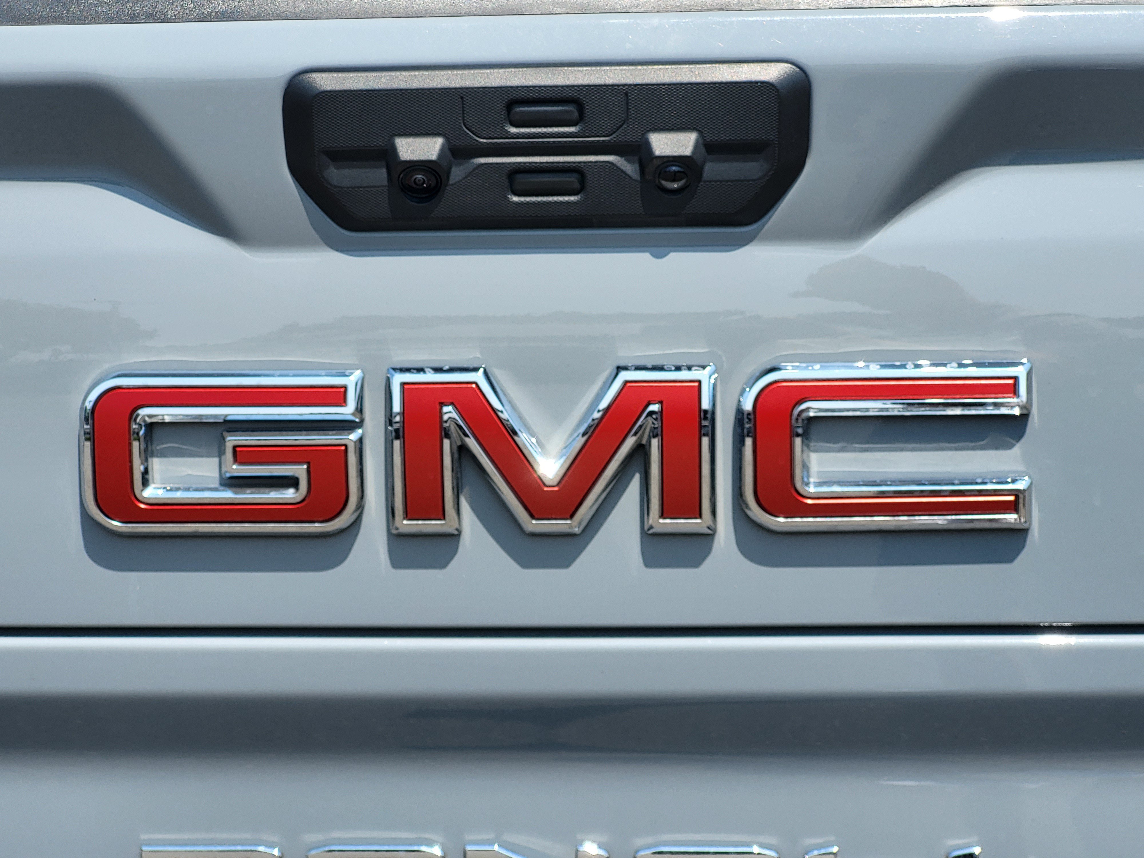 Used 2025 GMC Sierra 1500 Denali AWD/4WD image 11