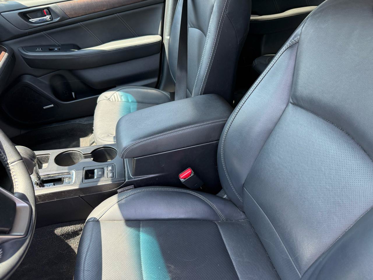Used 2019 Subaru Outback 2.5i Limited AWD/4WD image 12