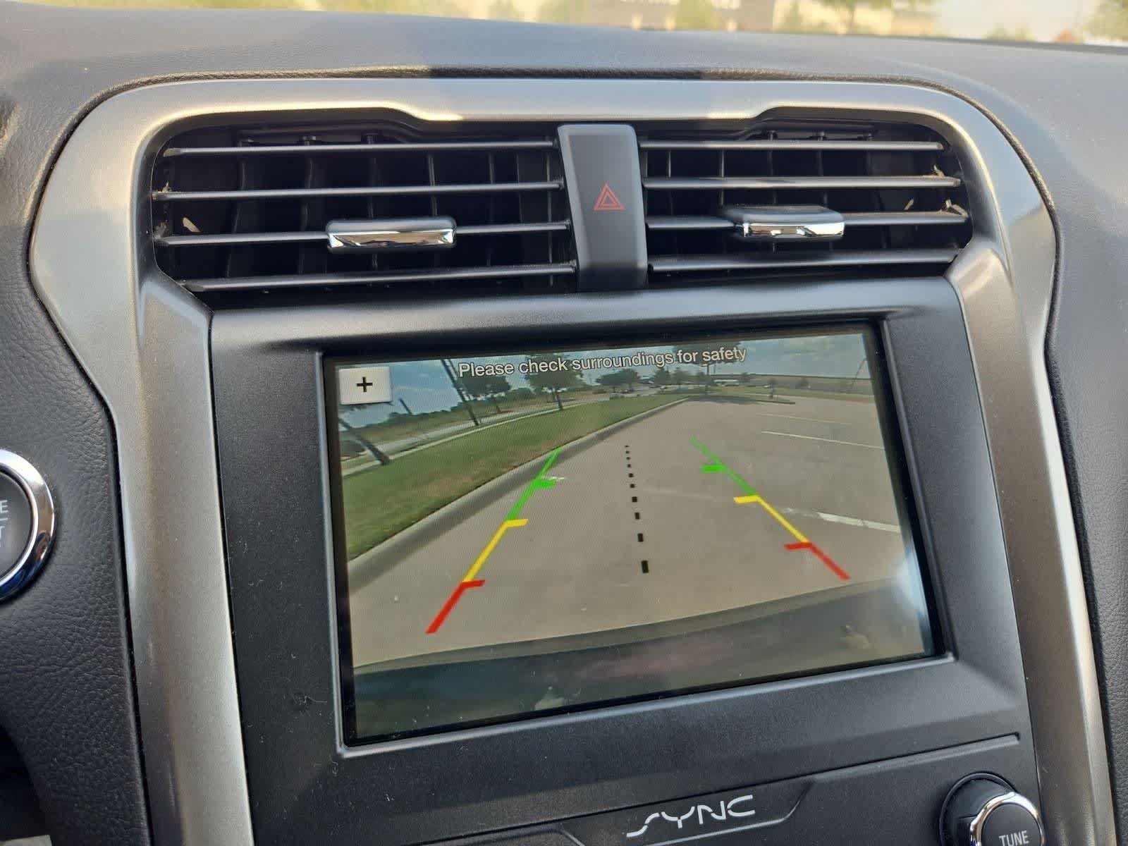 Used 2019 Ford Fusion SE w/ Equipment Group 151A FWD image 28