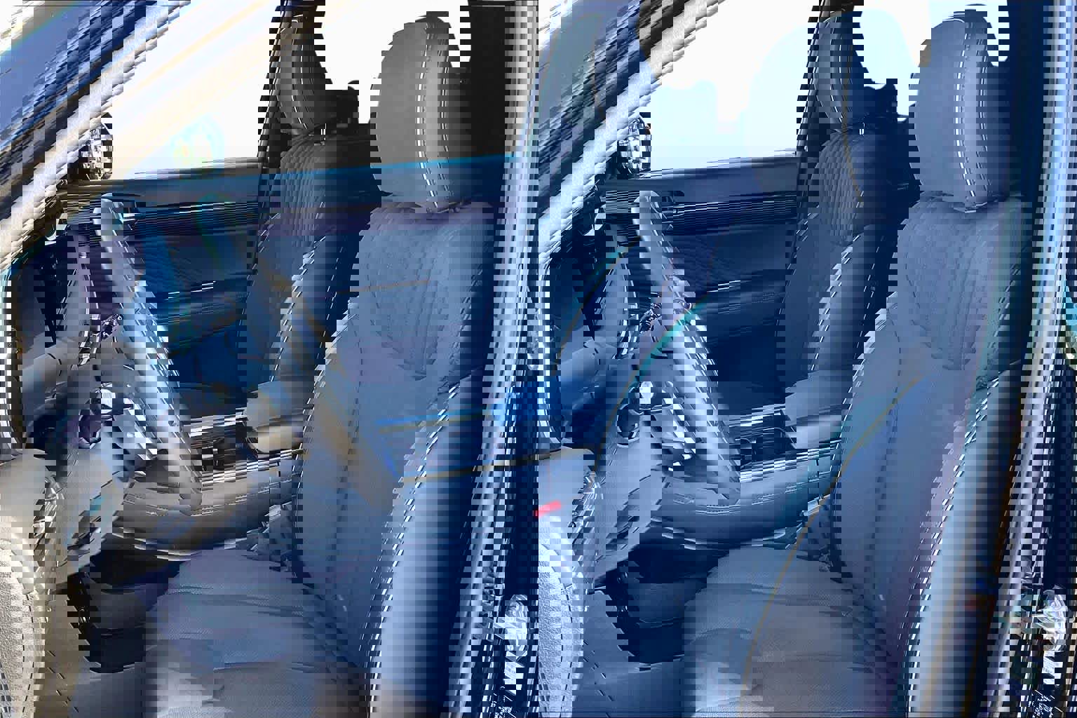 Used 2024 Hyundai Palisade Calligraphy image 8