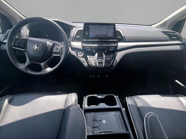 Used 2025 Honda Odyssey Touring image 16