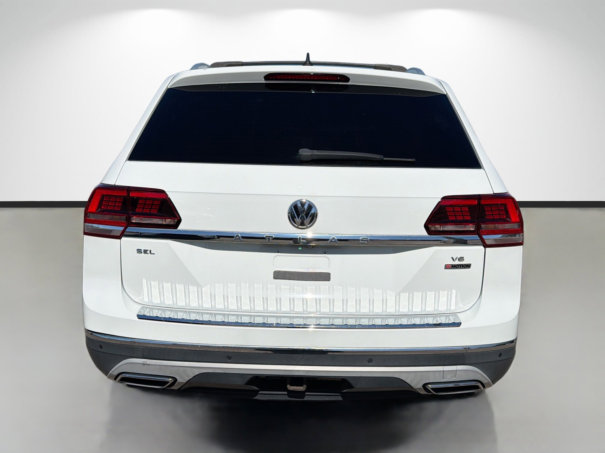Used 2018 Volkswagen Atlas SEL Premium image 4