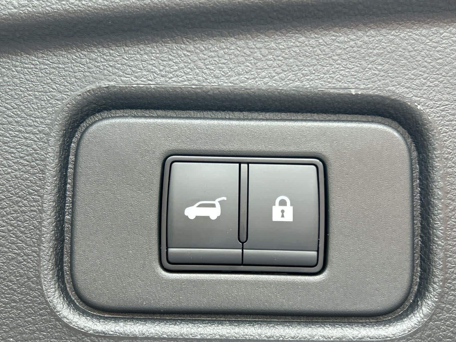 Certified 2025 Nissan Pathfinder Platinum AWD/4WD image 31
